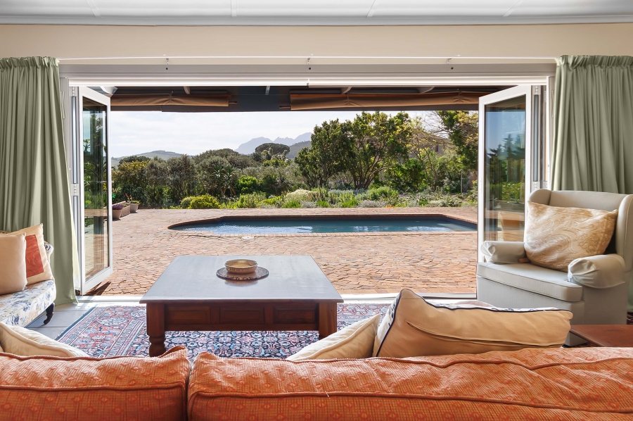 7 Bedroom Property for Sale in Tre Donne Estate Western Cape